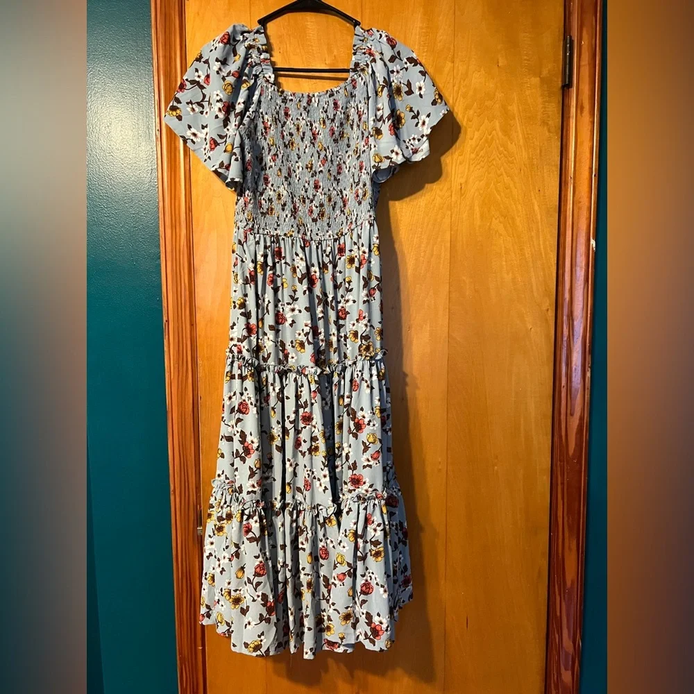 Floral Smocked Dress - Picture 1 of 3